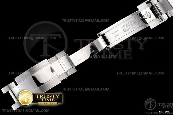 1012 Modern ROLYM173B – YachtMaster 1072